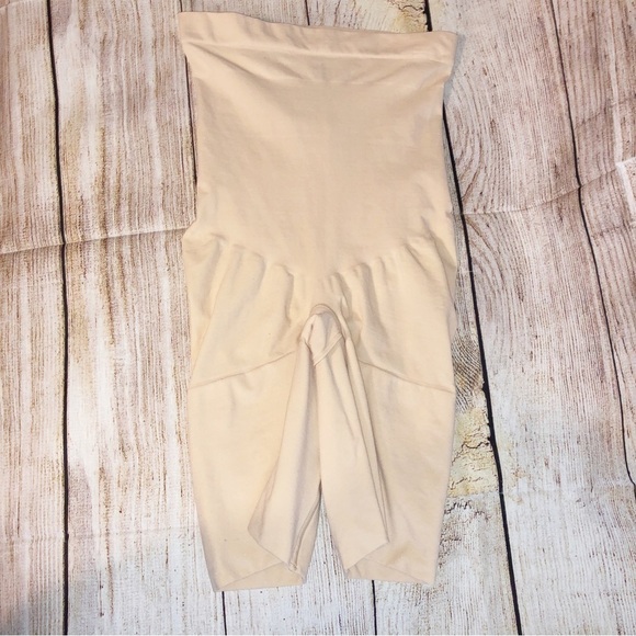 Spanx Cream  Power Series High Waisted Mid Thigh Shapewear Short Size L - Picture 1 of 4